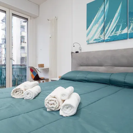 5 Guests - Modern With Balcony * Milan